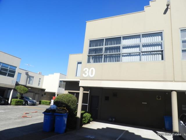 Click to view all images Unit 30/56 O'Riordan Street Alexandria NSW 2015 - Image 2
