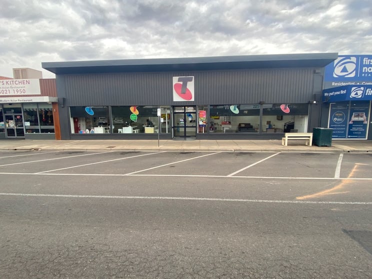 Click to view all images 69-71 Lime Avenue Mildura VIC 3500 - Image 1