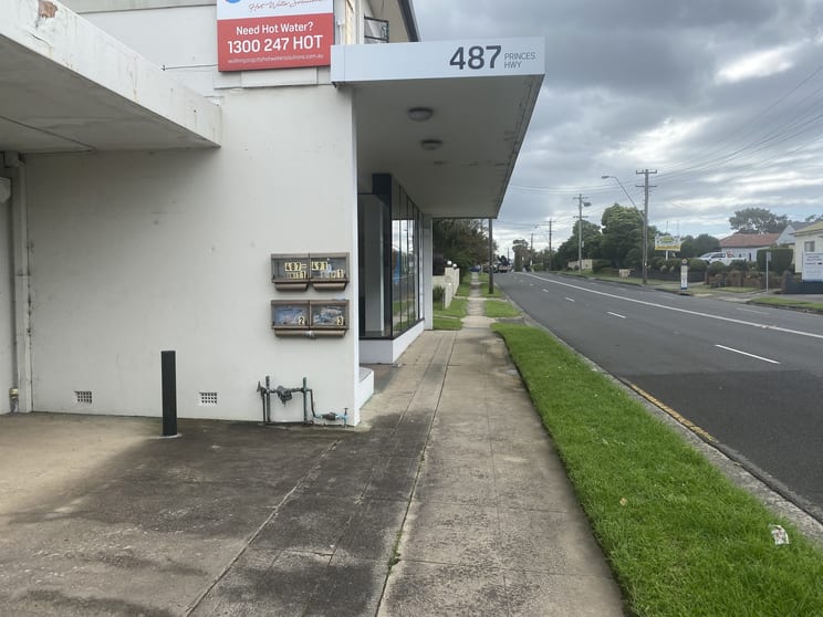 Click to view all images Shop 1/487 Princes Highway Fairy Meadow NSW 2519 - Image 3