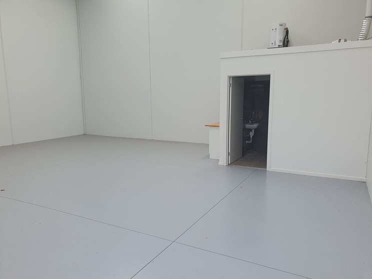 Click to view all images 2/5-11 Tariff Court Werribee VIC 3030 - Image 2