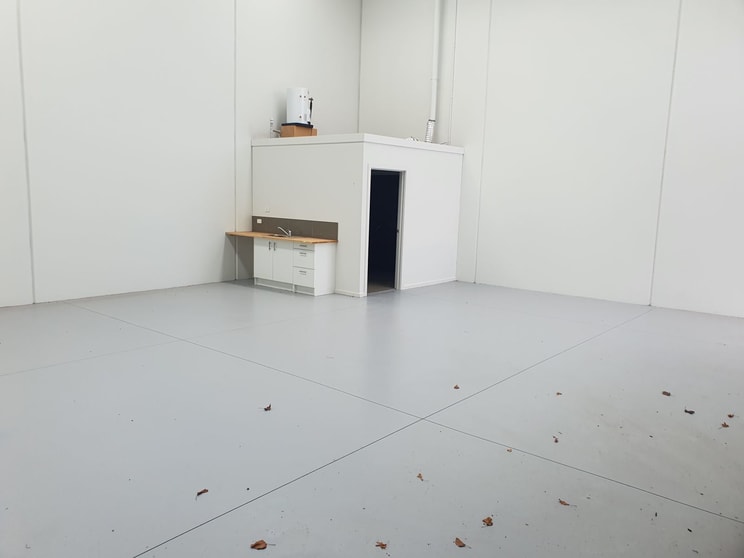 Click to view all images 2/5-11 Tariff Court Werribee VIC 3030 - Image 3