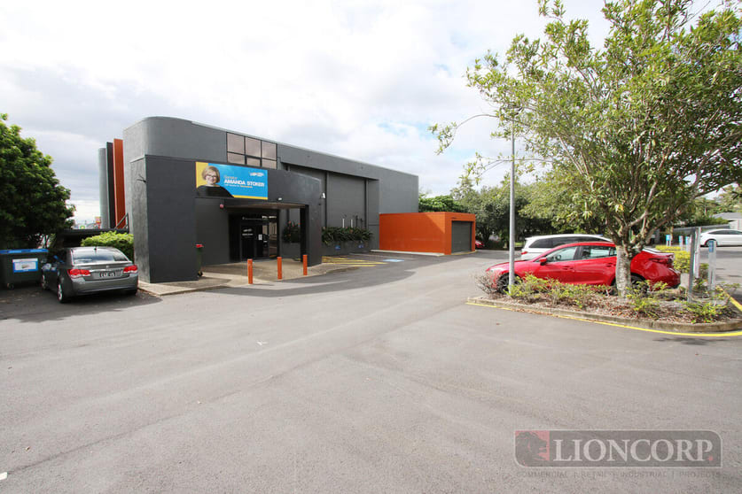 Click to view all images Springwood QLD 4127 - Image 1