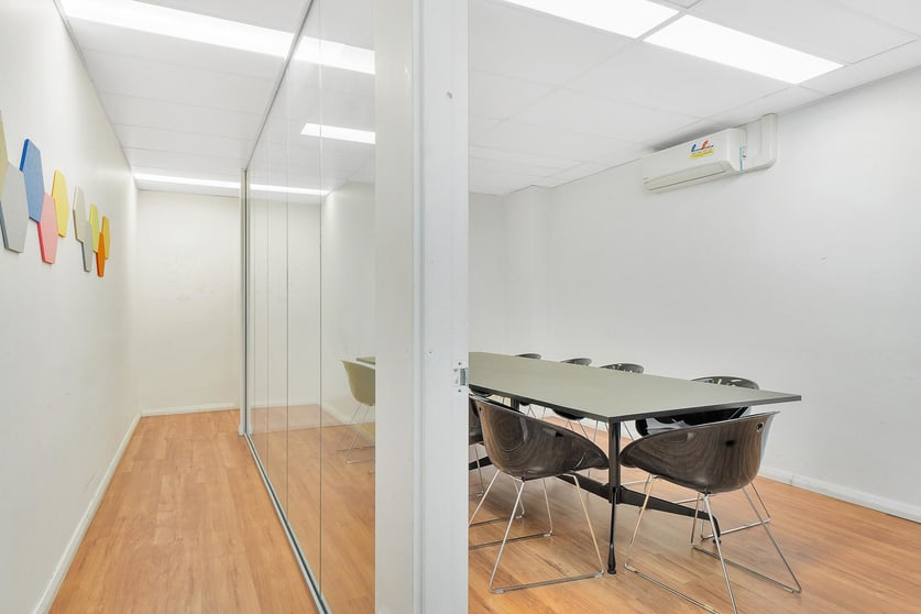 Click to view all images 42/188 Newcastle Street Northbridge WA 6003 - Image 3