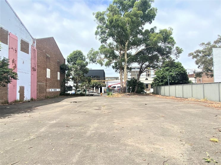 Click to view all images 2A Hayes Road Rosebery NSW 2018 - Image 2