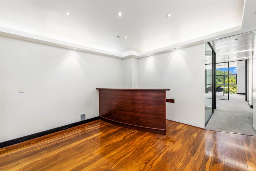 Click to view all images 483/311-315 Castlereagh Sydney NSW 2000 - Image 2