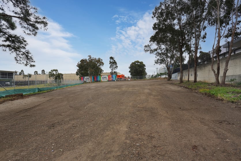 Click to view all images 130 Glendenning Road Glendenning NSW 2761 - Image 2