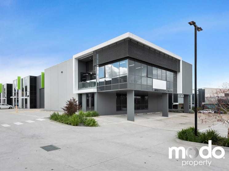 Click to view all images 30/125 Rooks Road Nunawading VIC 3131 - Image 2