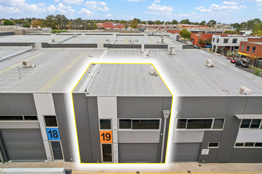 Click to view all images 19/6-14 Wells Road Oakleigh VIC 3166 - Image 1