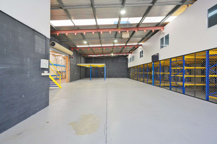 Click to view all images 2/23 Ledgar Road Balcatta WA 6021 - Image 2