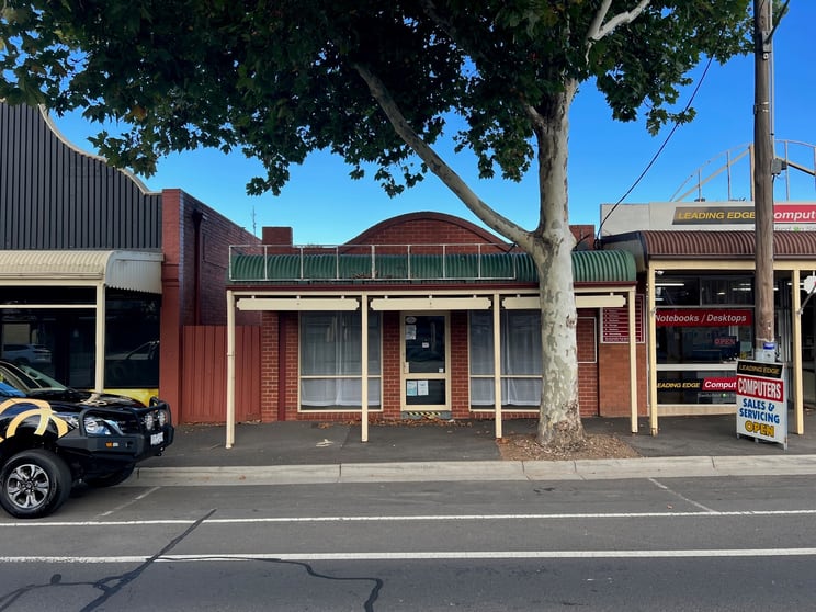 Click to view all images 337 High Street Golden Square VIC 3555 - Image 1