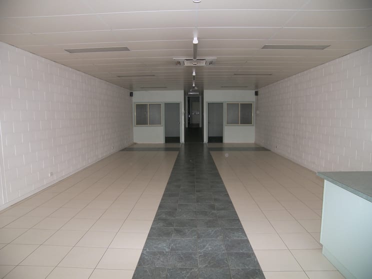 Click to view all images 337 High Street Golden Square VIC 3555 - Image 3