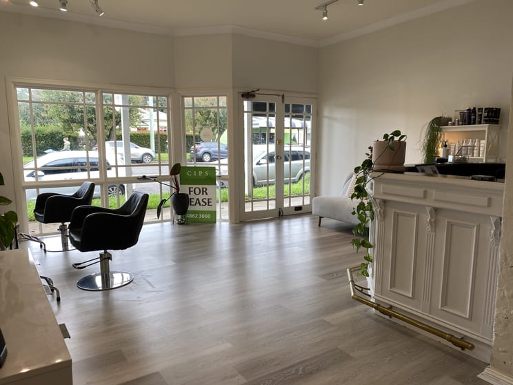 Click to view all images 1/30 Hoddle Street Robertson NSW 2577 - Image 3