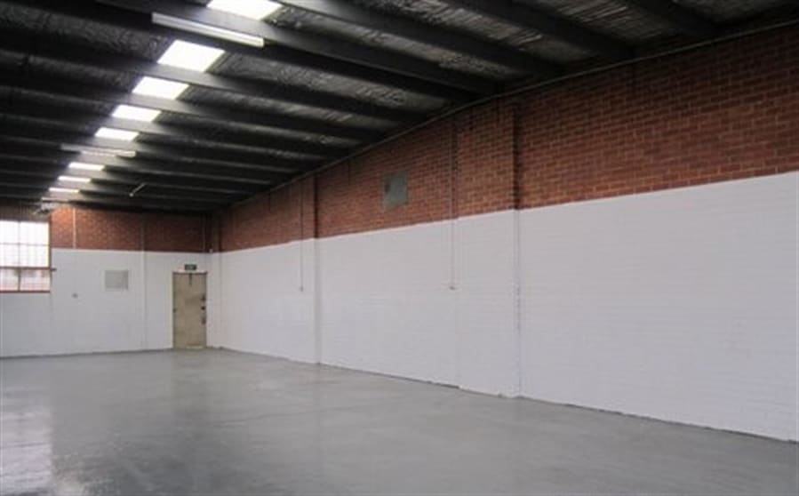 Click to view all images 3/98 Canterbury Road Bayswater VIC 3153 - Image 2