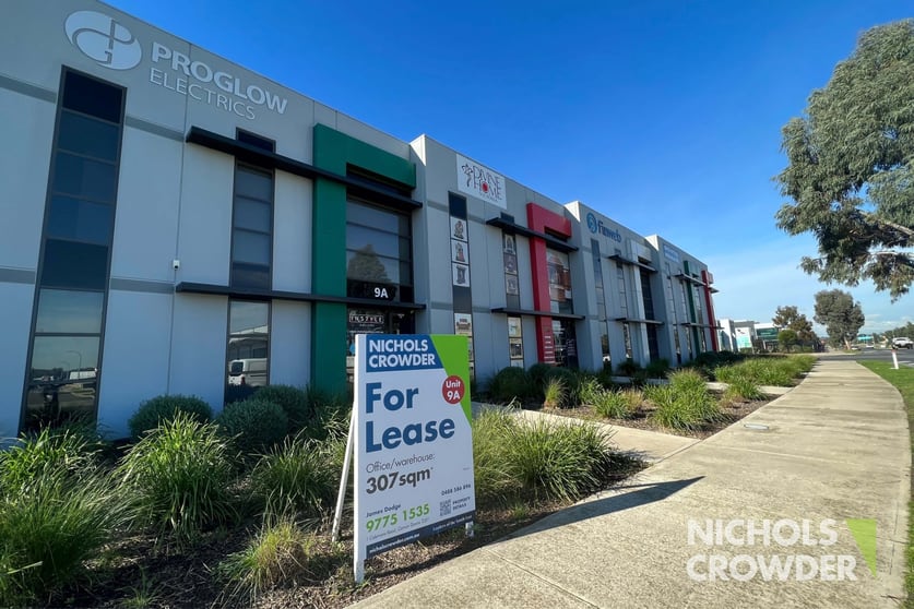 9A Whitfield Boulevard Cranbourne West VIC 3977 - Image 2