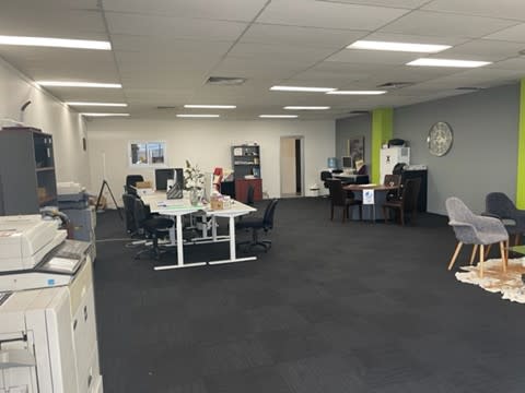 Click to view all images 3/20 Decor Drive Hallam VIC 3803 - Image 3