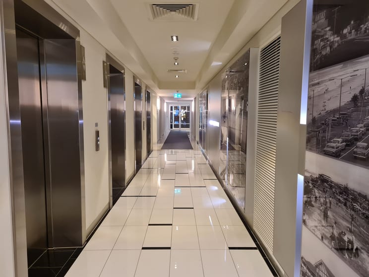 Click to view all images Level 9/27 Garden Street Southport QLD 4215 - Image 2