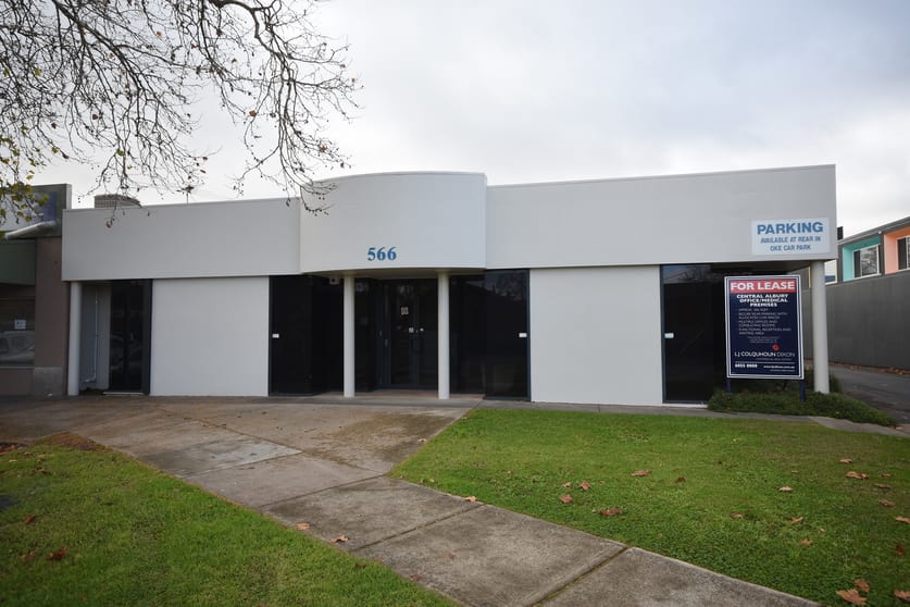 Click to view all images 566 Macauley Street Albury NSW 2640 - Image 1