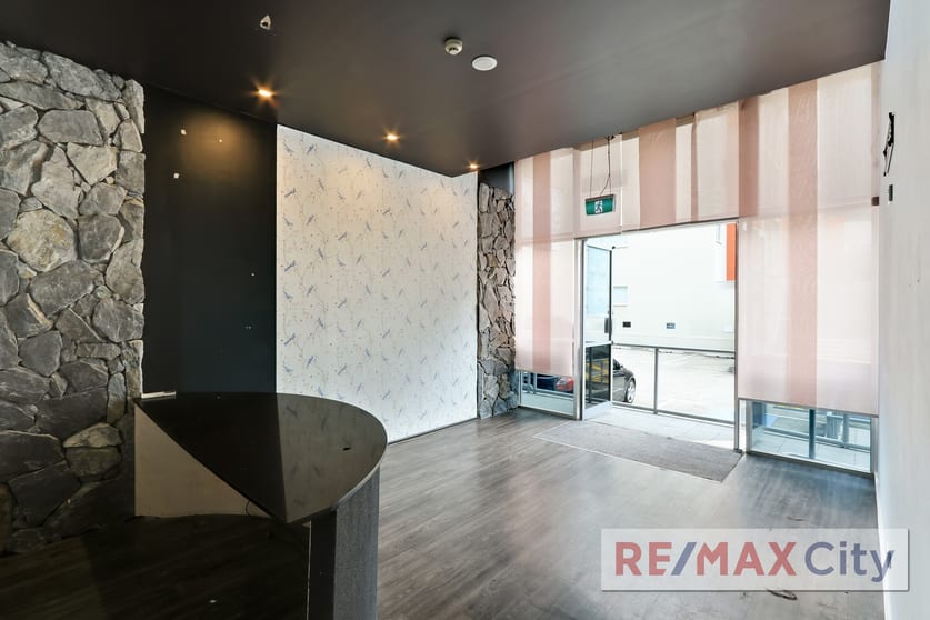 Click to view all images 25 James Street Fortitude Valley QLD 4006 - Image 2