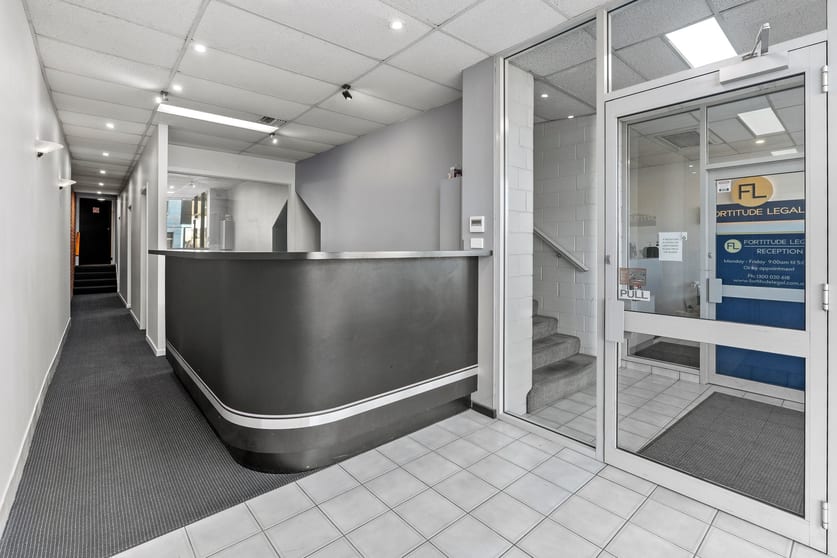 Click to view all images 232 Moorabool Street Geelong VIC 3220 - Image 2