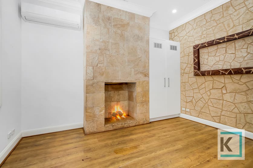 Click to view all images Cottage 1, Hunter Street Parramatta NSW 2150 - Image 2