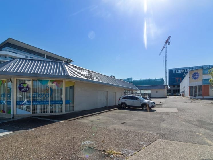 Click to view all images Shop 8/6-10 Mount Street Mount Druitt NSW 2770 - Image 1