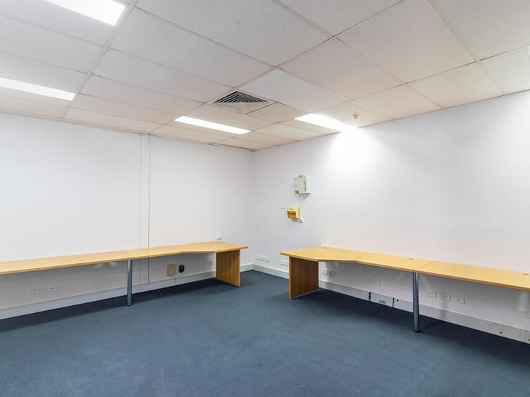 Click to view all images Shop 9/6-10 Mount Street Mount Druitt NSW 2770 - Image 3