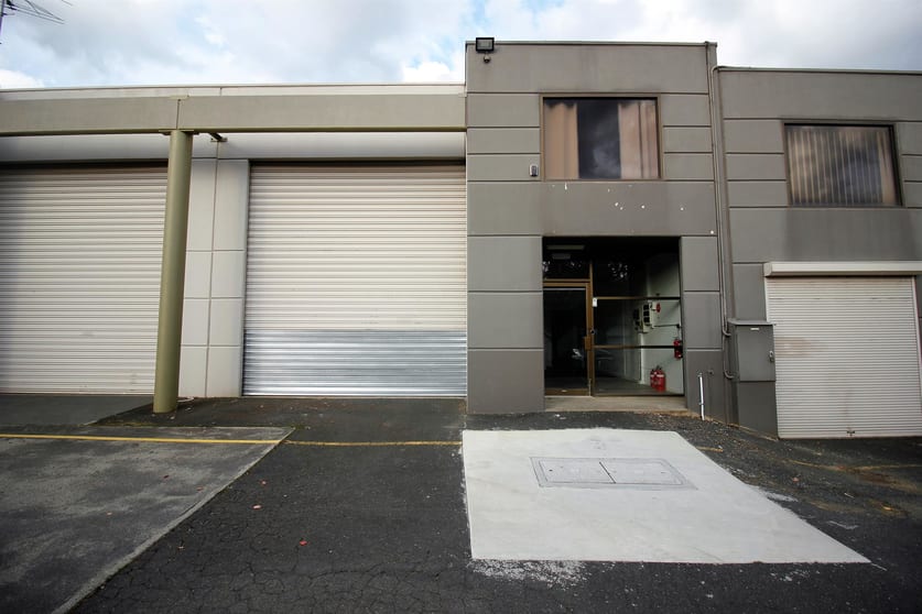 Click to view all images 4/756 Burwood Highway Ferntree Gully VIC 3156 - Image 1