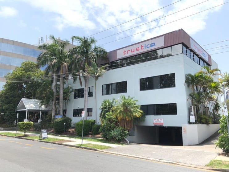 Click to view all images G4/109 Upton Street Bundall QLD 4217 - Image 2