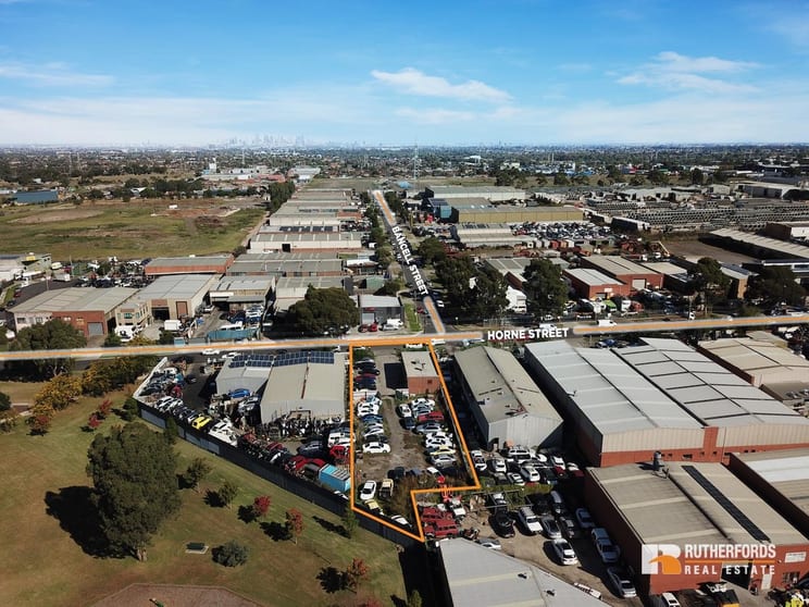 Click to view all images 82 Horne Street Campbellfield VIC 3061 - Image 3