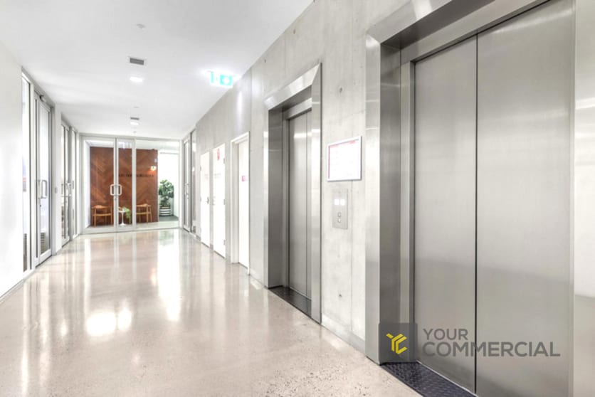 Click to view all images 9/4 Kyabra Street Newstead QLD 4006 - Image 1