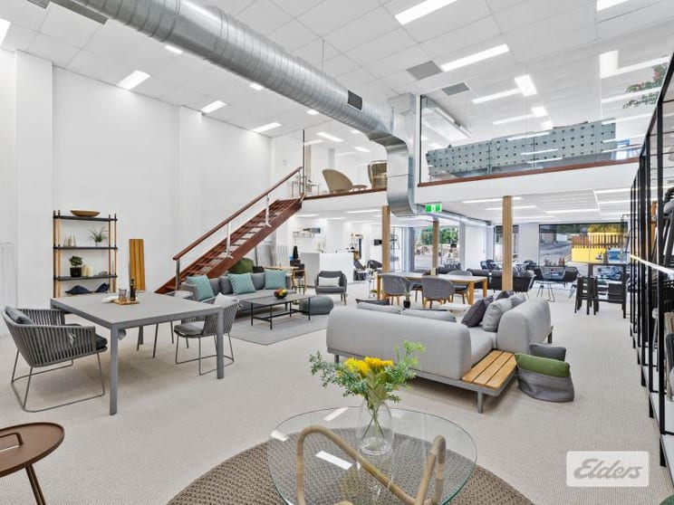 2/36 Doggett Street Newstead QLD 4006 - Image 2
