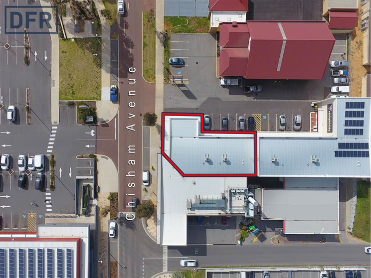 Click to view all images 8A Chisham Avenue Kwinana Town Centre WA 6167 - Image 2
