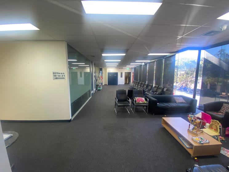 3/7 Bridge Street Werribee VIC 3030 - Image 3