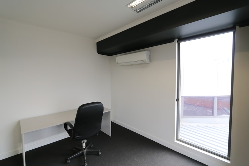 Click to view all images 301 Invermay Road Invermay TAS 7248 - Image 3