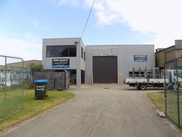 Click to view all images 23 Macbeth Street Braeside VIC 3195 - Image 1
