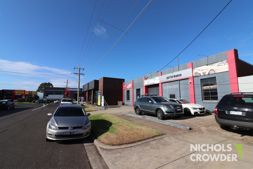 Click to view all images 20 Rosella Street Frankston VIC 3199 - Image 2