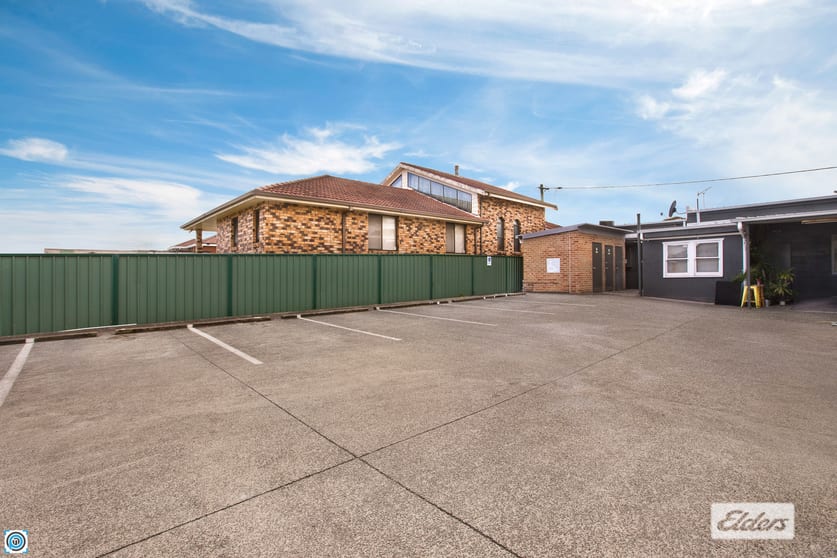 Click to view all images 2/284 Windang Road Windang NSW 2528 - Image 3