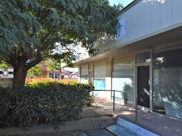 Click to view all images 1/1 Laurel Lane Singleton NSW 2330 - Image 2