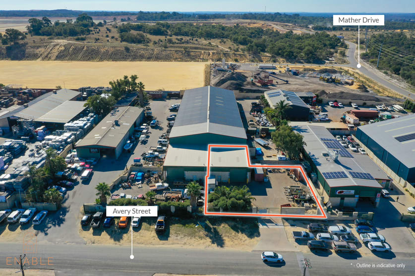 Click to view all images 8/12 Avery Street Neerabup WA 6031 - Image 3