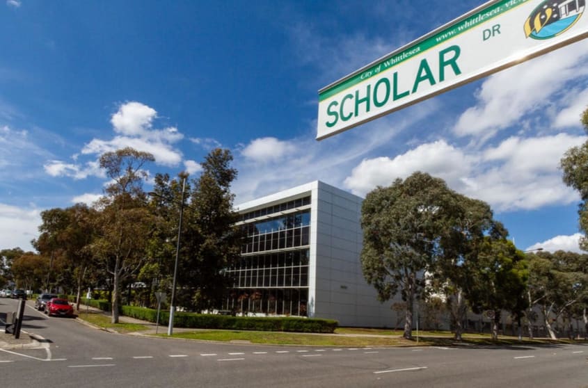 Click to view all images 2 Scholar Drive Bundoora VIC 3083 - Image 2