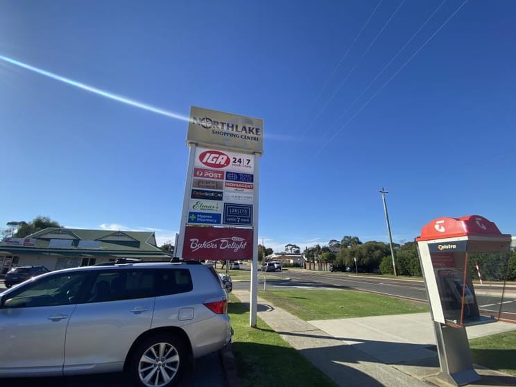 67 North Lake road Myaree WA 6154 - Image 3