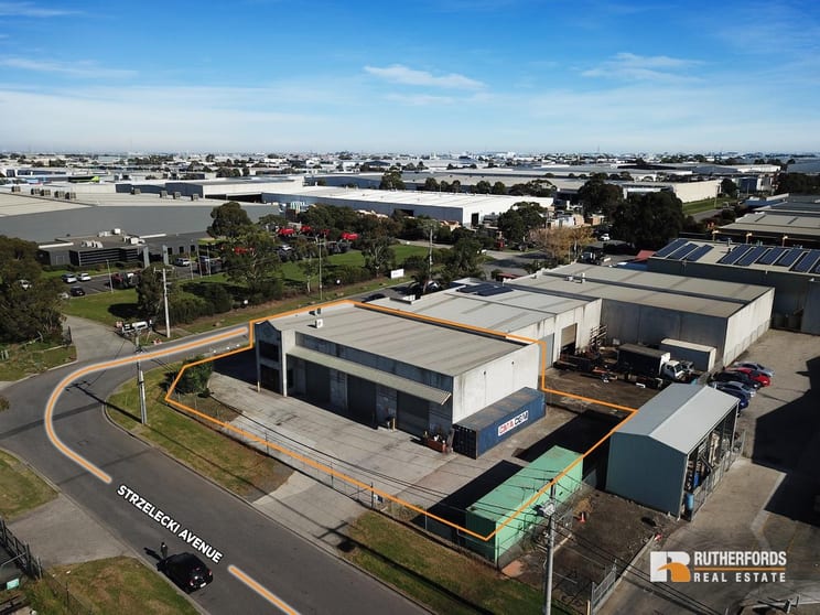 Click to view all images 22-24 Strzelecki Avenue Sunshine West VIC 3020 - Image 3