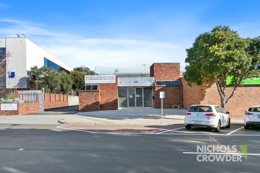Click to view all images 68 Playne Street Frankston VIC 3199 - Image 2