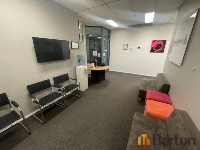 Click to view all images Unit 7/61 Dundas Court Phillip ACT 2606 - Image 2