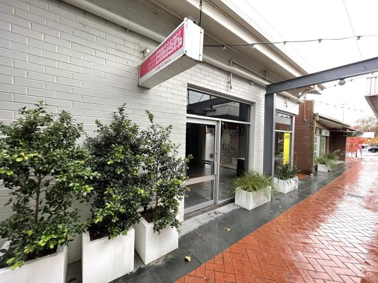 Click to view all images Shop/3/176 High Street Wodonga VIC 3690 - Image 2