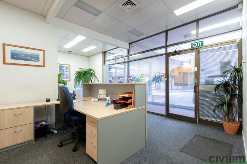 Click to view all images Unit 1/16 Purdue Street Belconnen ACT 2617 - Image 2