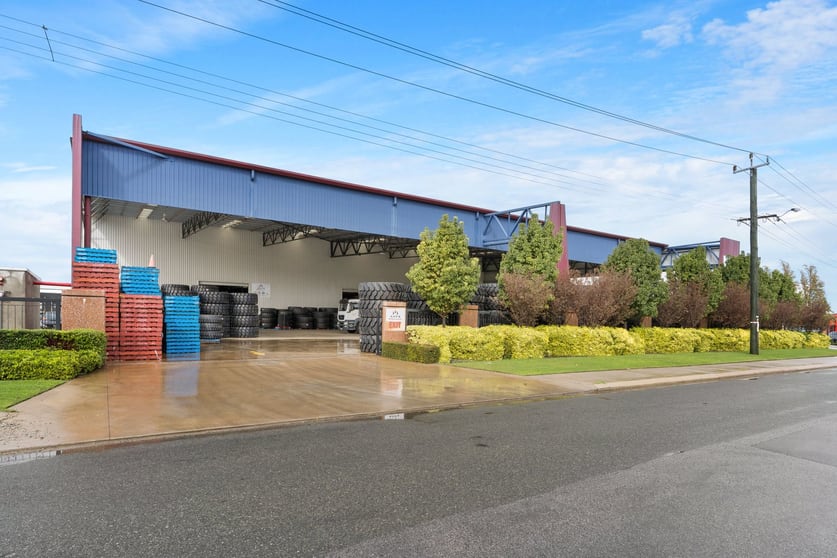 Click to view all images 151 Milner Road High Wycombe WA 6057 - Image 2