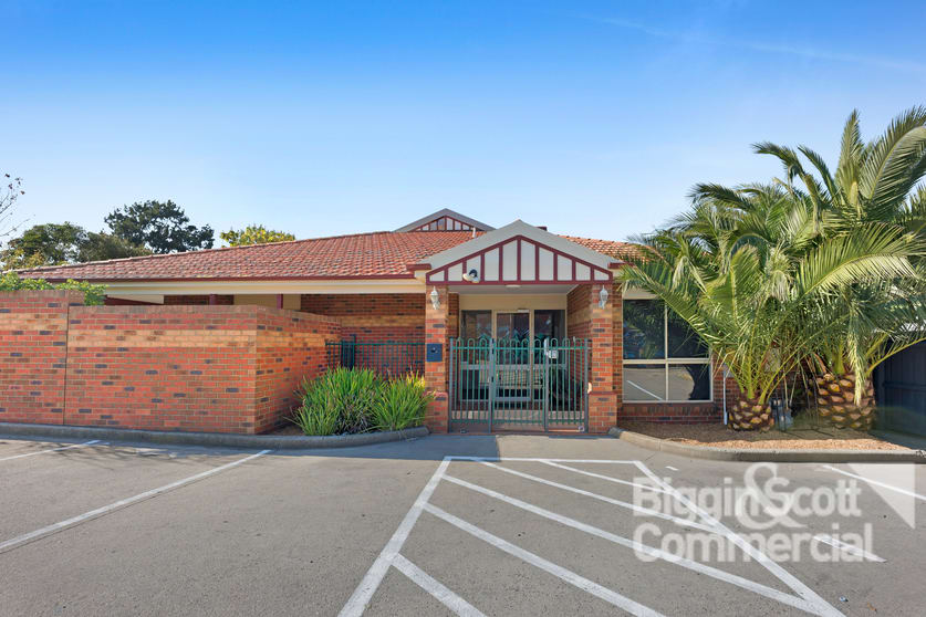 Click to view all images 573 Bell Street Preston VIC 3072 - Image 1