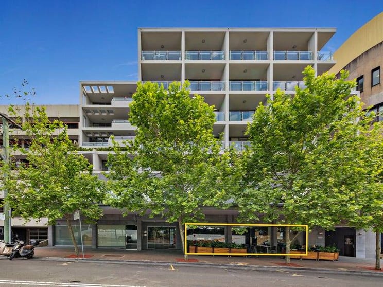 Click to view all images Shop 2/22 - 26 Clarke Street Crows Nest NSW 2065 - Image 2