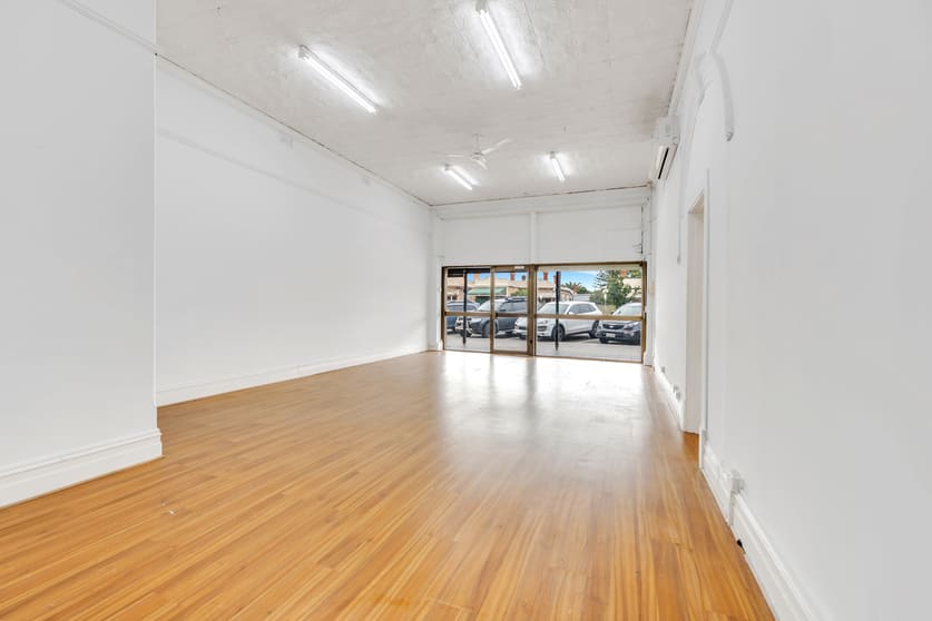 Click to view all images 116 Semaphore Road Semaphore SA 5019 - Image 2